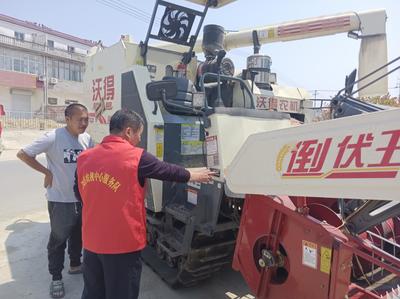 泗縣墩集鎮(zhèn) 培訓(xùn)服務(wù)送上門，備好農(nóng)機戰(zhàn)三夏